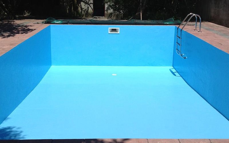 Thi công bể bơi bằng sơn sàn KCC